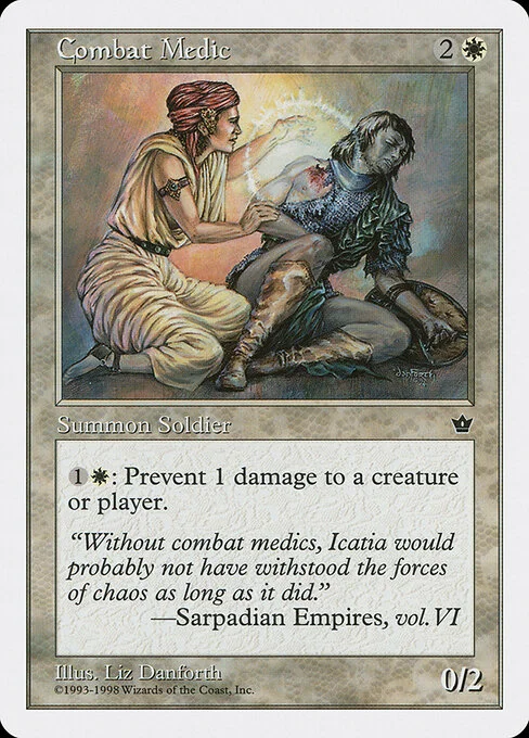 Combat Medic, carta Magic di tipo Creature — Human Cleric Soldier illustrata da Liz Danforth