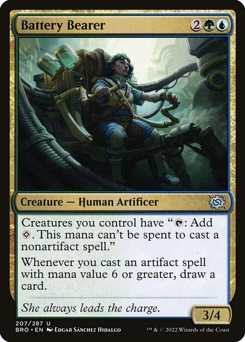 Battery Bearer, carta Magic di tipo Creature — Human Artificer illustrata da Edgar Sánchez Hidalgo